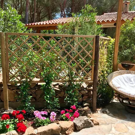 Holiday home Villetta Farfalla Bianca *