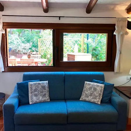 Holiday home Villetta Farfalla Bianca