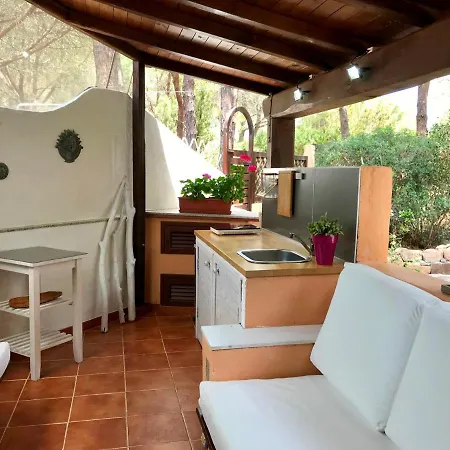 Holiday home Villetta Farfalla Bianca *