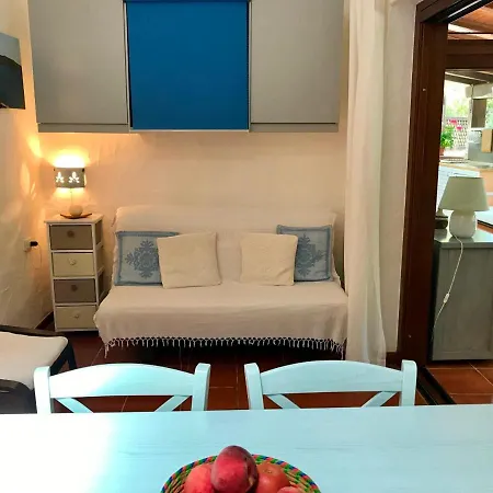 Holiday home Villetta Farfalla Bianca